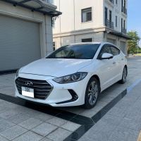 can ban xe oto cu lap rap trong nuoc Hyundai Elantra 2.0 AT 2017