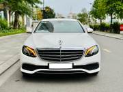 Bán xe Mercedes Benz E class 2017 E200 giá 915 Triệu - TP HCM