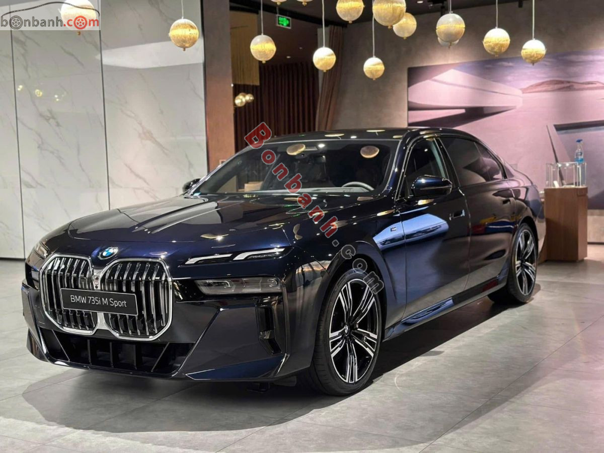 Đánh giá BMW 7 Series (G70): Màn hình rạp chiếu phim 31 inch, lưới tản nhiệt gây tranh cãi nhất phân khúc