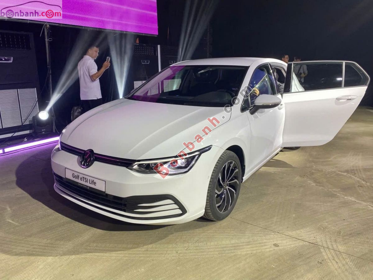 Volkswagen Golf 1.5 eTSI Life 2025 - 798 Triệu 5