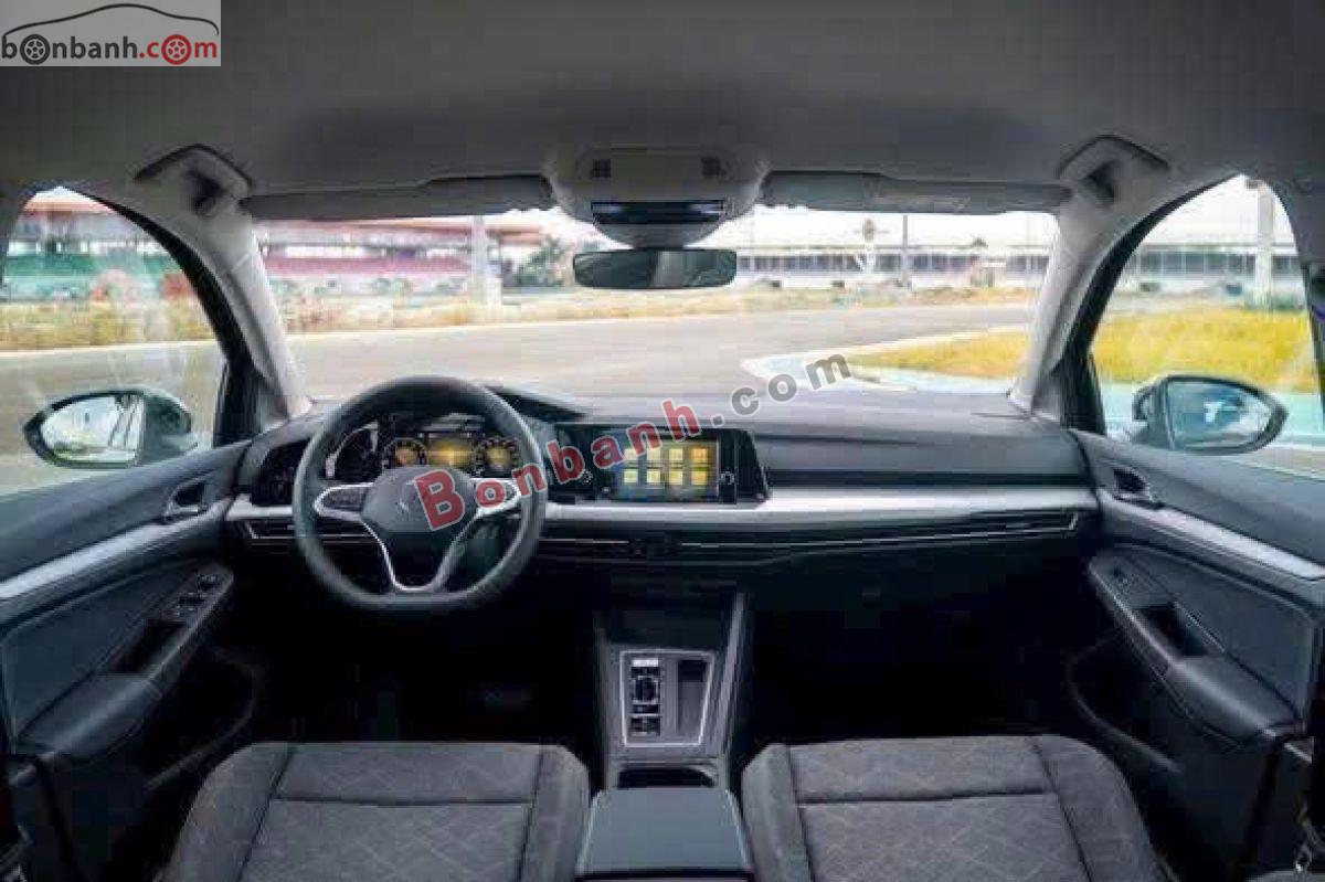 Volkswagen Golf 1.5 eTSI Life 2025 - 798 Triệu 6