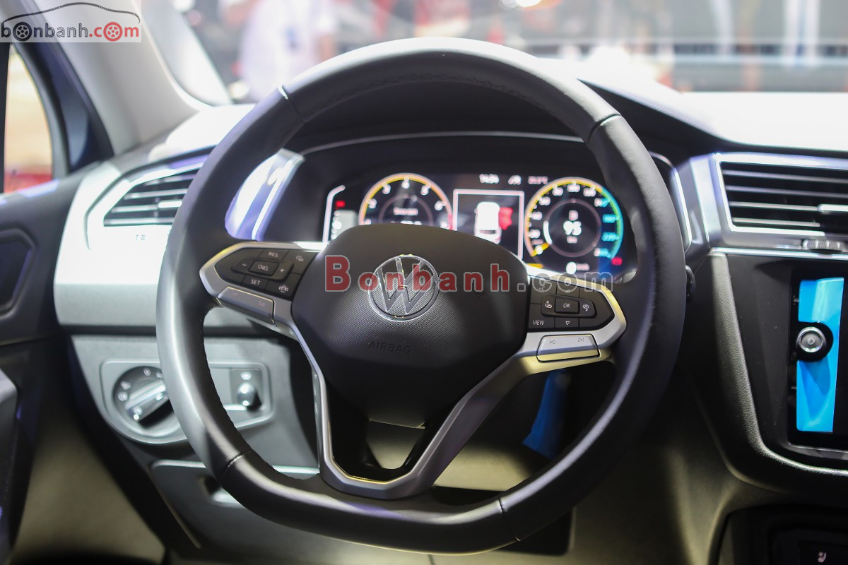 Volkswagen Tiguan Allspace 2024 - 1 Tỷ 579 Triệu 8