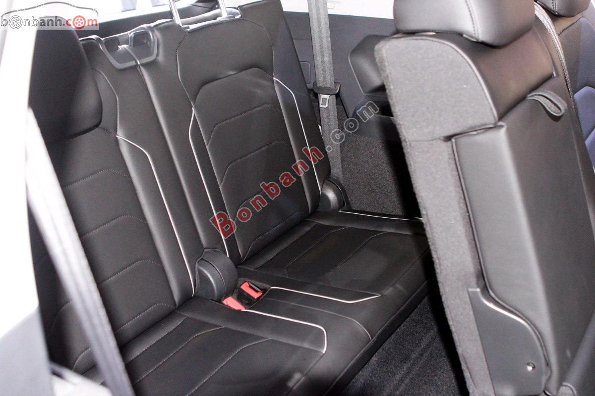 Volkswagen Tiguan Allspace 2024 - 1 Tỷ 579 Triệu 9