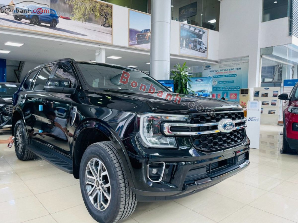 Ford Everest Ambiente 2.0L 4x2 AT 2026 - 1 Tỷ 99 Triệu