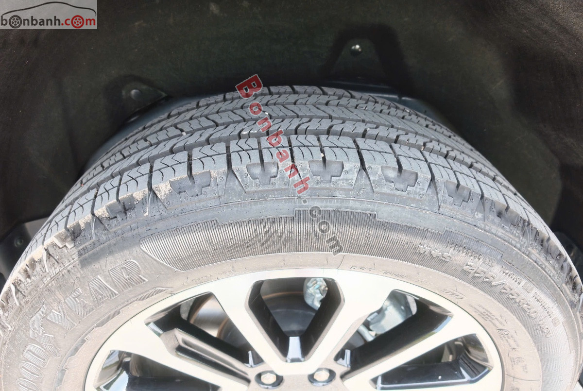 Ford Everest Platinum 2.0L 4x4 AT 2025 - 1 Tỷ 486 Triệu 7