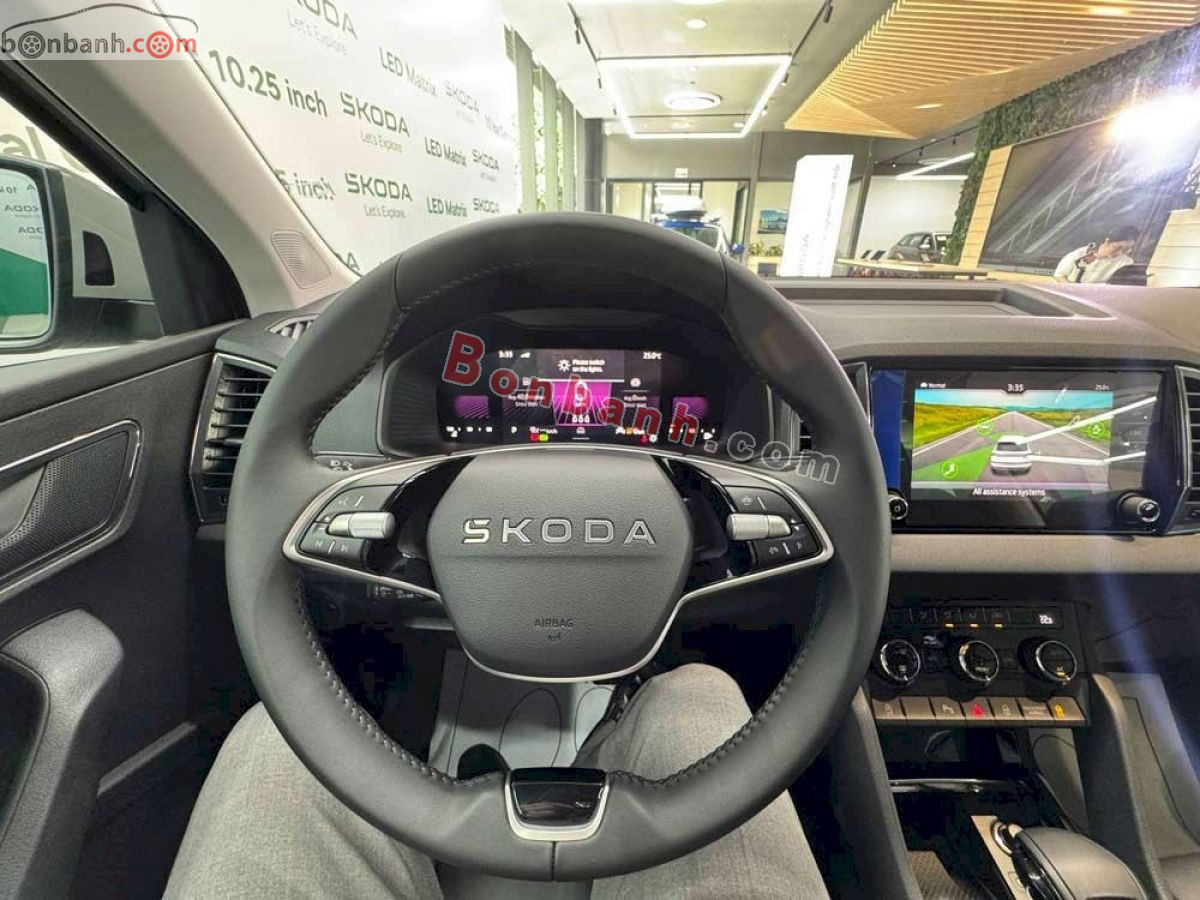 Skoda Karoq Premium 1.4 AT 2025 - 989 Triệu 4
