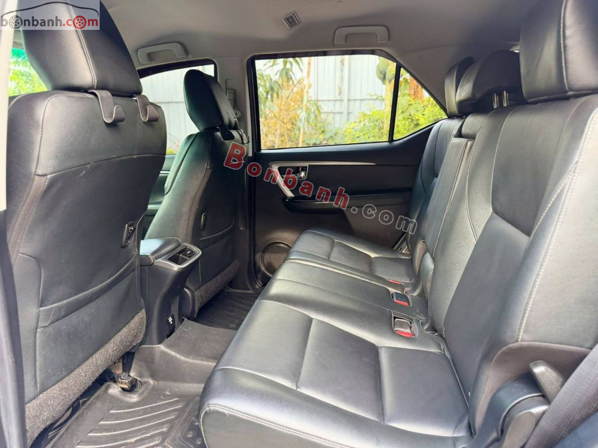 Toyota Fortuner 2.4L 4x2 AT 2022 - 775 Triệu 9