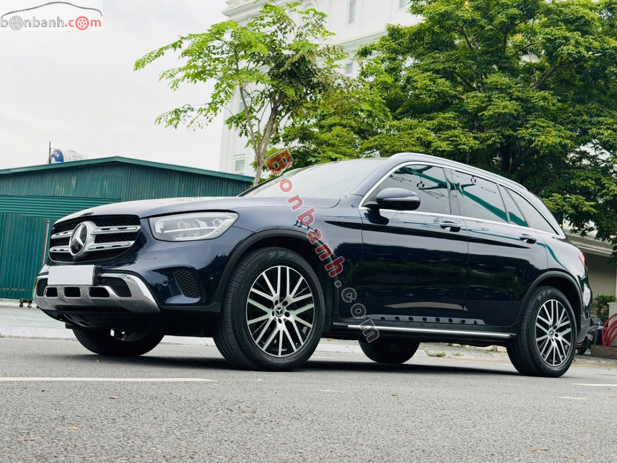 Mercedes Benz GLC 200 4Matic 2022 - 1 Tỷ 395 Triệu 2