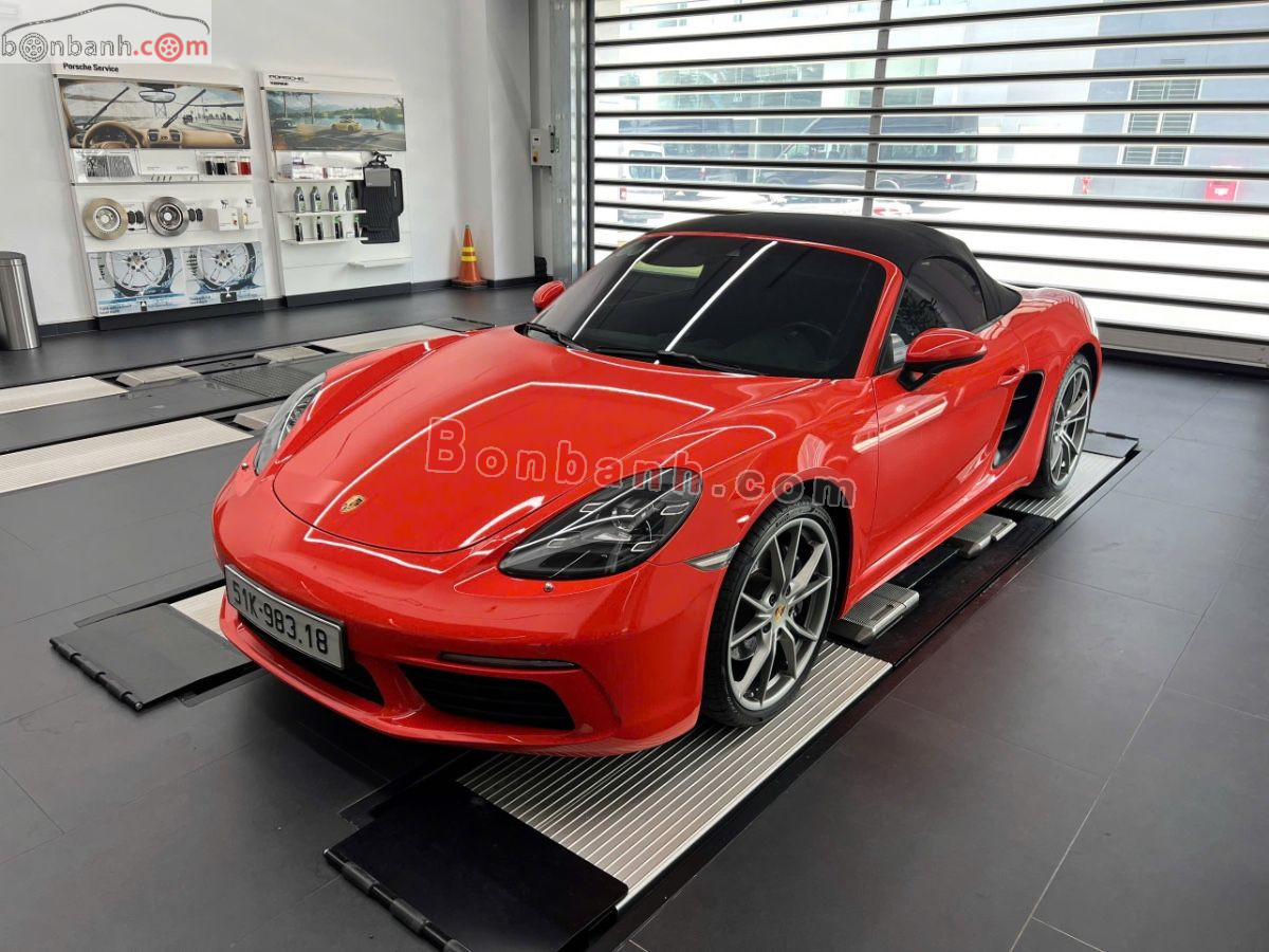 Porsche 718 Boxster 2.0 AT 2017 - 2 Tỷ 990 Triệu