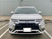 Bán xe Mitsubishi Outlander 2022 Premium 2.0 CVT giá 797 Triệu - TP HCM