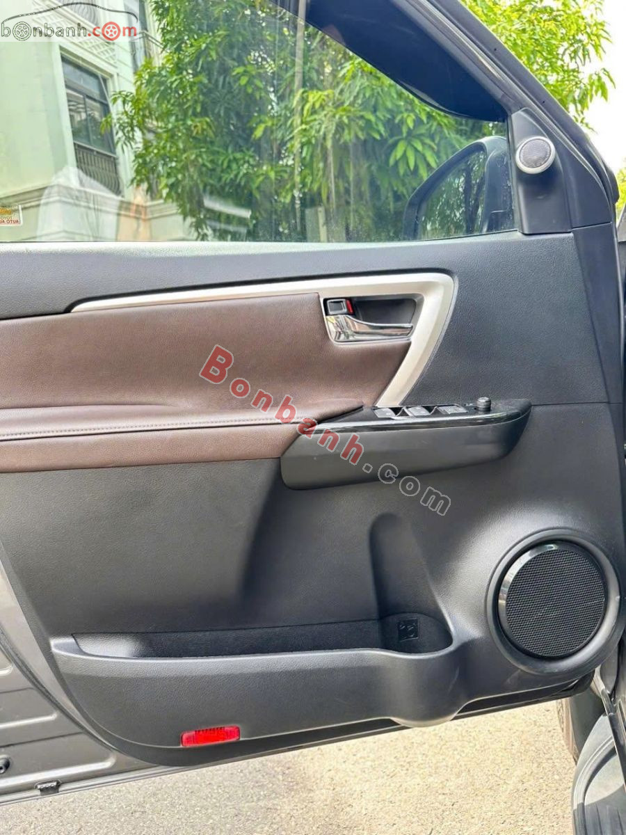 Toyota Fortuner 2.7V 4x2 AT 2018 - 695 Triệu 5