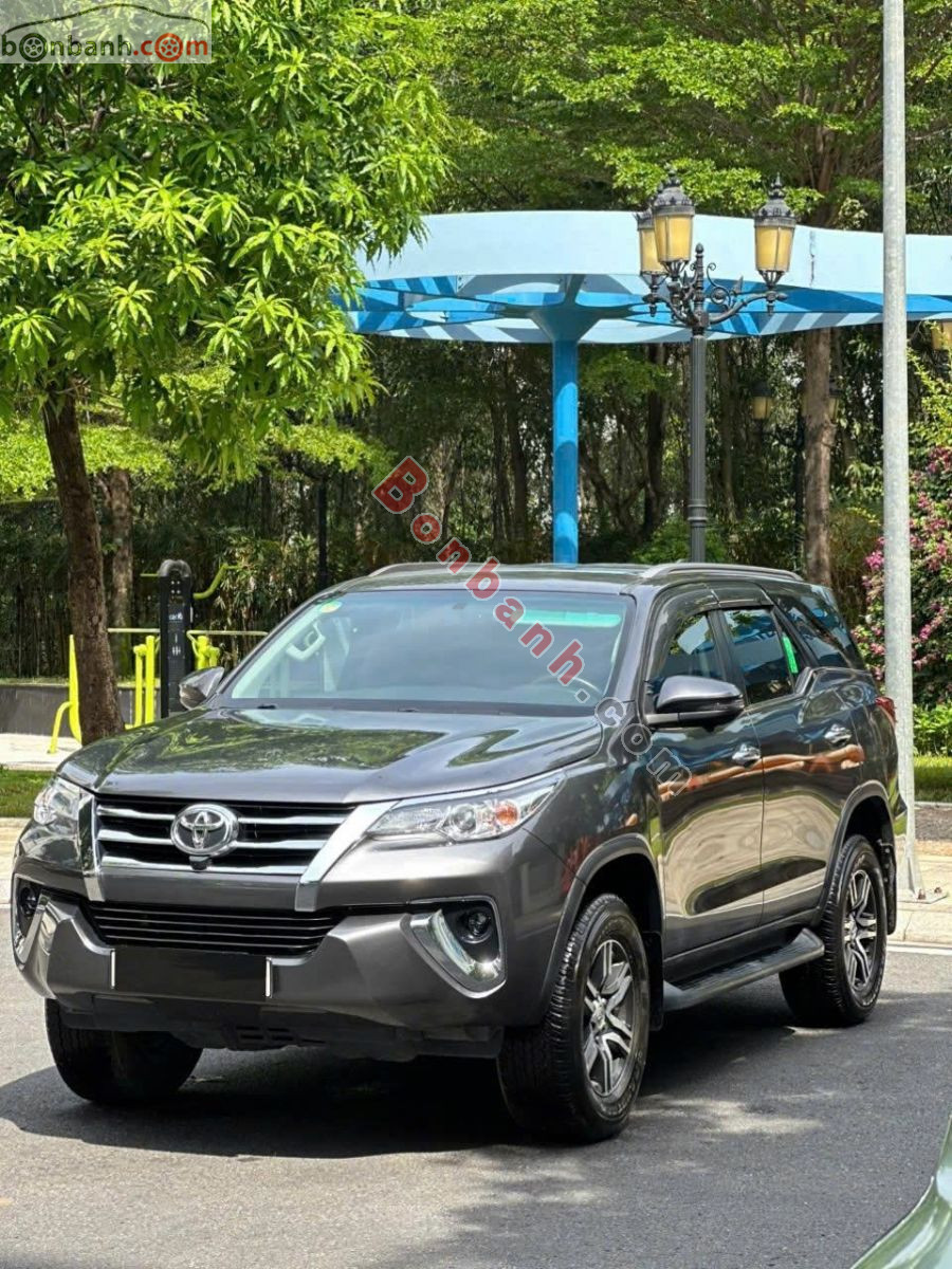 Toyota Fortuner 2.7V 4x2 AT 2018 - 695 Triệu 2