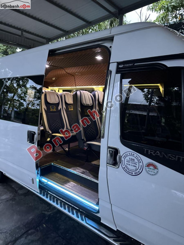 Ford Transit Tiêu chuẩn 2023 - 560 Triệu 7