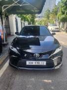 Bán xe Toyota Camry 2023 2.5Q giá 1 Tỷ 350 Triệu - Hà Nội