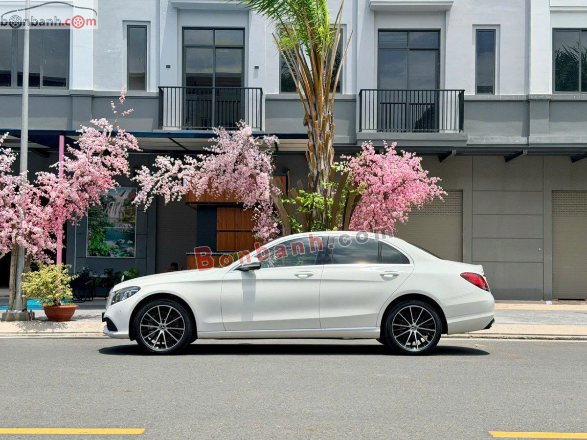 Mercedes Benz C class C200 Exclusive 2021 - 939 Triệu