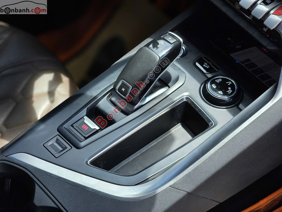 Peugeot 5008 GT 1.6 AT 2022 - 779 Triệu 10