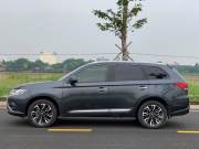 Bán xe Mitsubishi Outlander 2.0 CVT 2021 giá 680 Triệu - TP HCM