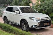 Bán xe Mitsubishi Outlander 2018 2.0 CVT Premium giá 555 Triệu - Hà Nội