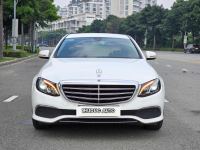 Bán xe Mercedes Benz E class 2017 E200 giá 915 Triệu - TP HCM