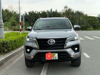 Bán xe Toyota Fortuner 2021 2.7V 4x2 AT giá 928 Triệu - TP HCM