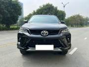 Bán xe Toyota Fortuner 2020 2.4G 4x2 AT Legender giá 995 Triệu - TP HCM