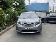 Bán xe Toyota Sienna 2010 Limited 3.5 giá 980 Triệu - TP HCM