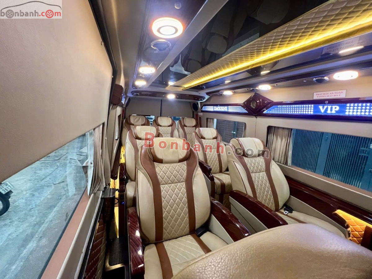 Ford Transit Limousine 2020 - 650 Triệu 7