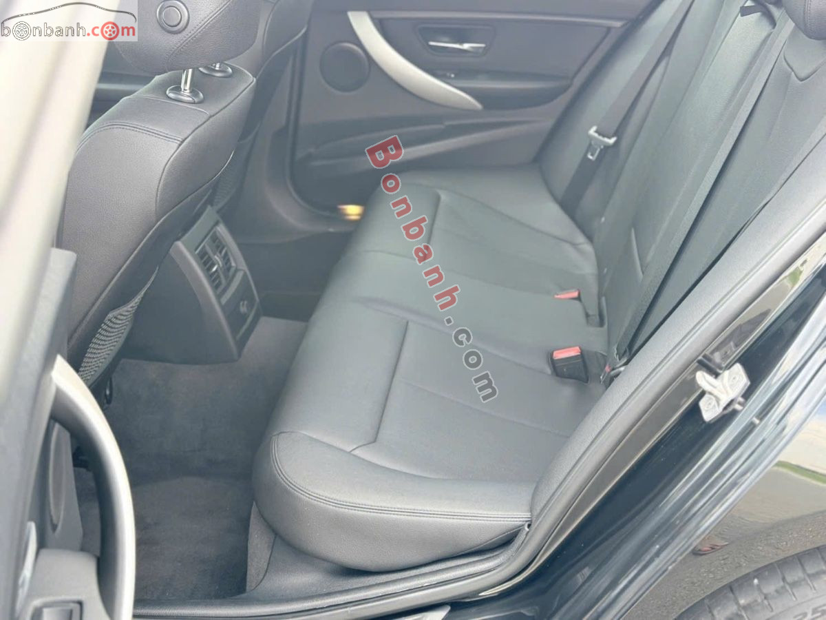 BMW 3 Series 320i 2016 - 515 Triệu 8