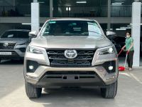 Bán xe Toyota Fortuner 2020 2.4G 4x2 MT giá 820 Triệu - TP HCM