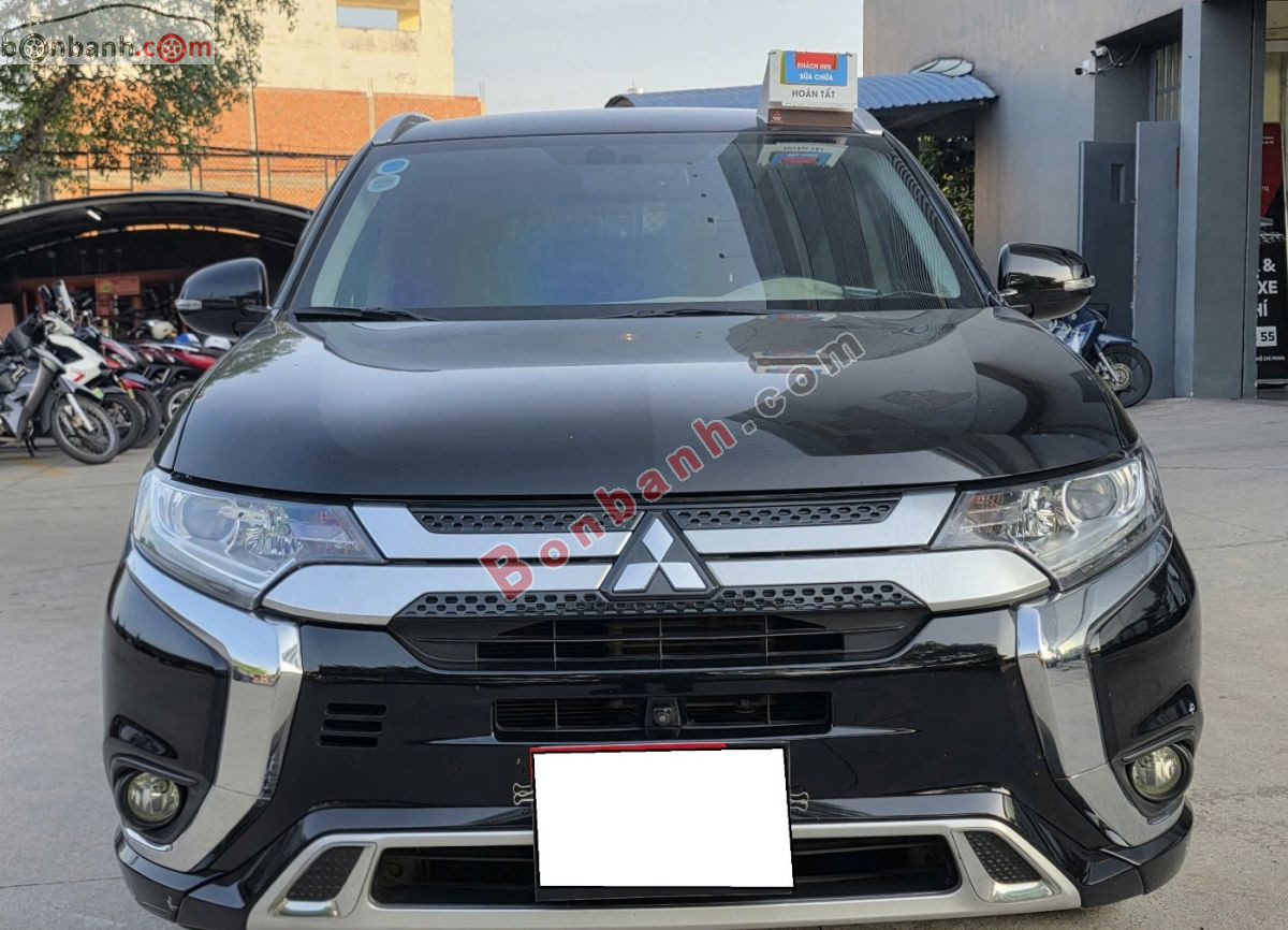 Mitsubishi Outlander 2.0 CVT 2023 - 626 Triệu 2