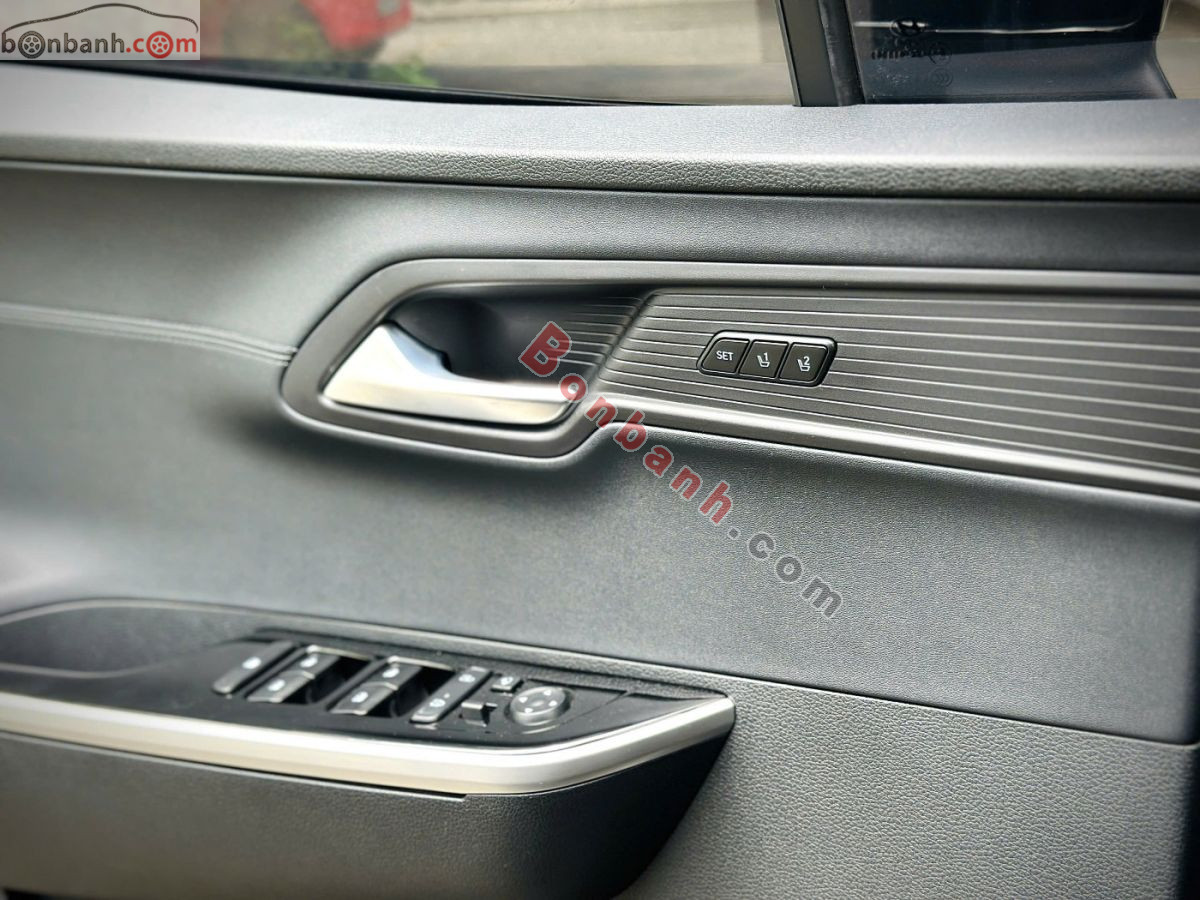 Hyundai Custin Cao Cấp 1.5T 2025 - 879 Triệu 9