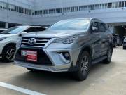 Bán xe Toyota Fortuner 2017 2.4G 4x2 MT giá 708 Triệu - TP HCM