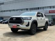 Bán xe Toyota Hilux 2021 2.4L 4x2 MT giá 568 Triệu - TP HCM