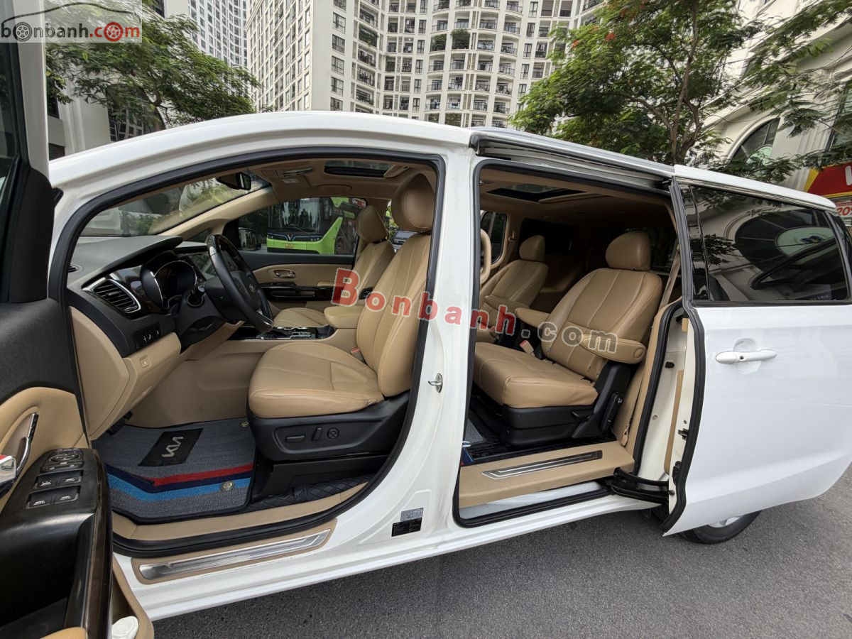 Kia Sedona 2.2 DAT Luxury 2020 - 659 Triệu 9