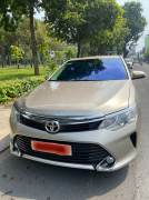 Bán xe Toyota Camry 2.0E 2017 giá 650 Triệu - TP HCM