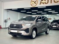 Bán xe Toyota Innova 2024 Cross 2.0 CVT giá 785 Triệu - TP HCM