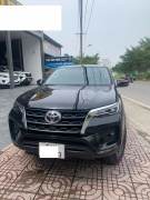 Bán xe Toyota Fortuner 2021 2.7V 4x2 AT giá 930 Triệu - TP HCM