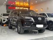 Bán xe Toyota Fortuner 2021 2.7V 4x2 AT giá 930 Triệu - TP HCM