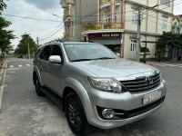 Bán xe Toyota Fortuner 2015 2.7V 4x2 AT giá 470 Triệu - TP HCM