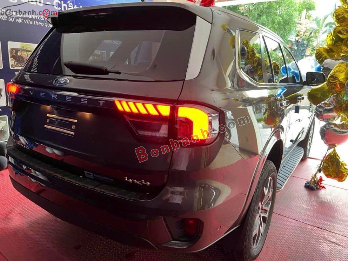 Ford Everest Titanium Plus 2.0L 4x4 AT 2026 - 1 Tỷ 305 Triệu 4