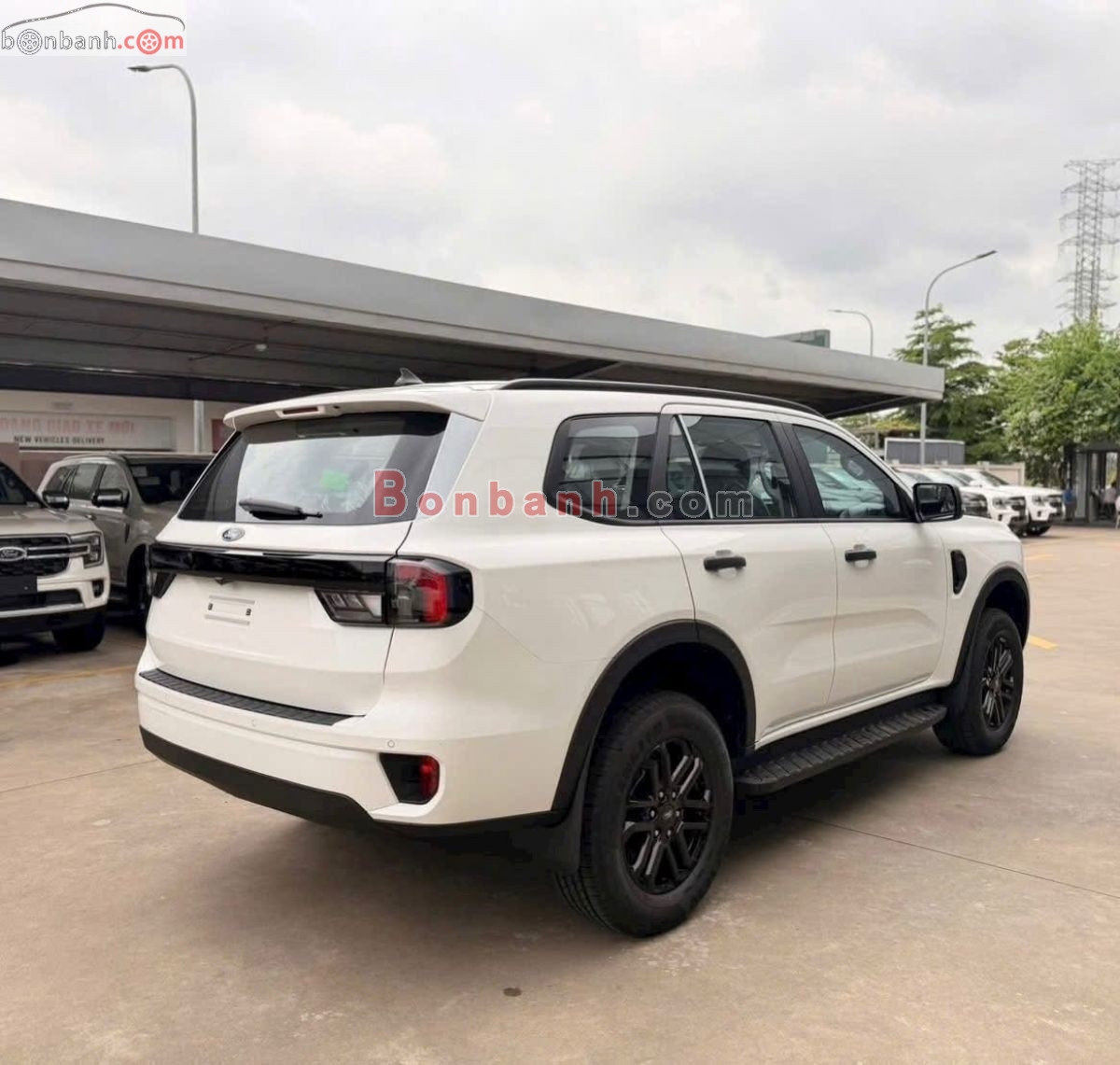 Ford Everest Active 2.0L 4x2 AT 2026 - 1 Tỷ 9 Triệu 4