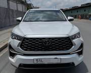 Bán xe Toyota Innova 2024 Cross HEV 2.0 CVT giá 980 Triệu - TP HCM