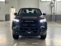 Bán xe Toyota Hilux 2026 Trailhunter 2.8L 4x4 AT giá 900 Triệu - Hà Nội