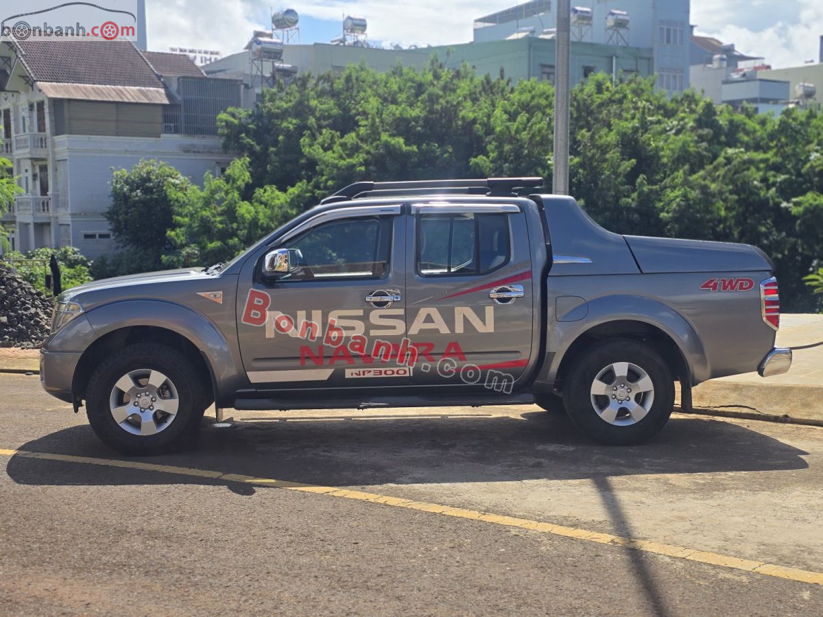 Nissan Navara LE 2.5MT 4WD 2013 - 285 Triệu 3