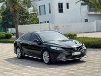 Bán xe Toyota Camry 2.5Q 2019 giá 825 Triệu - Hà Nội