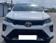 can ban xe oto cu lap rap trong nuoc Toyota Fortuner Legender 2.4L 4x2 AT 2025