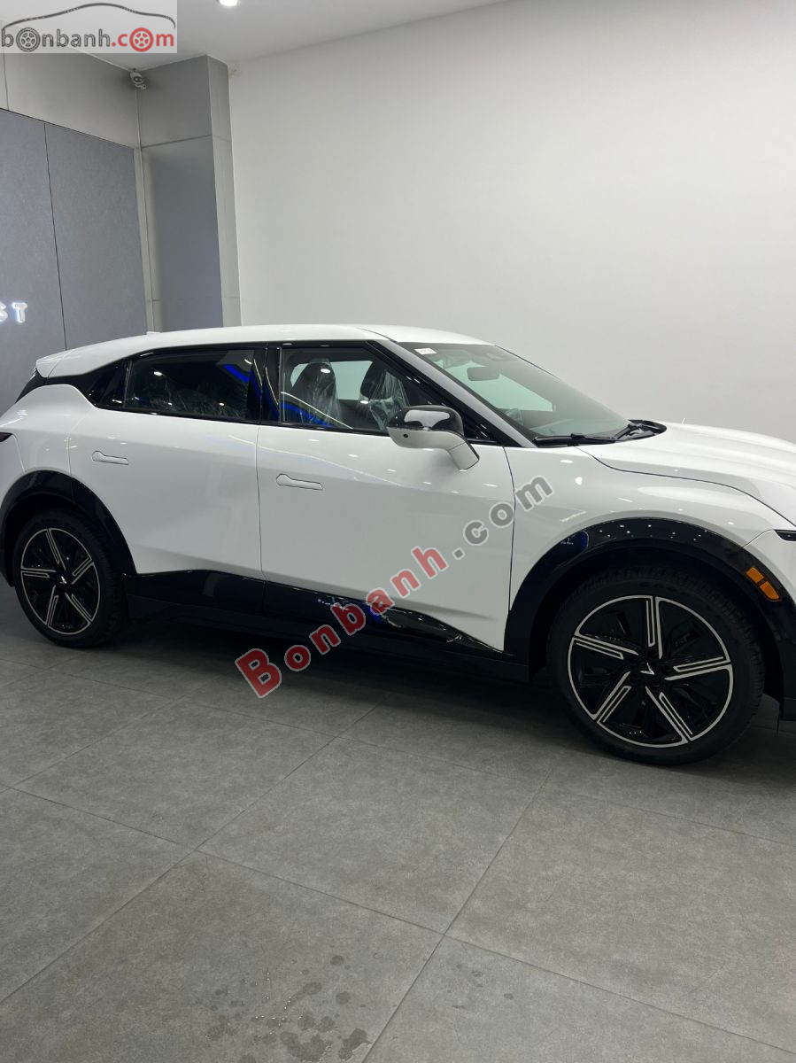 VinFast VF7 Plus AWD 2026 - 825 Triệu 3