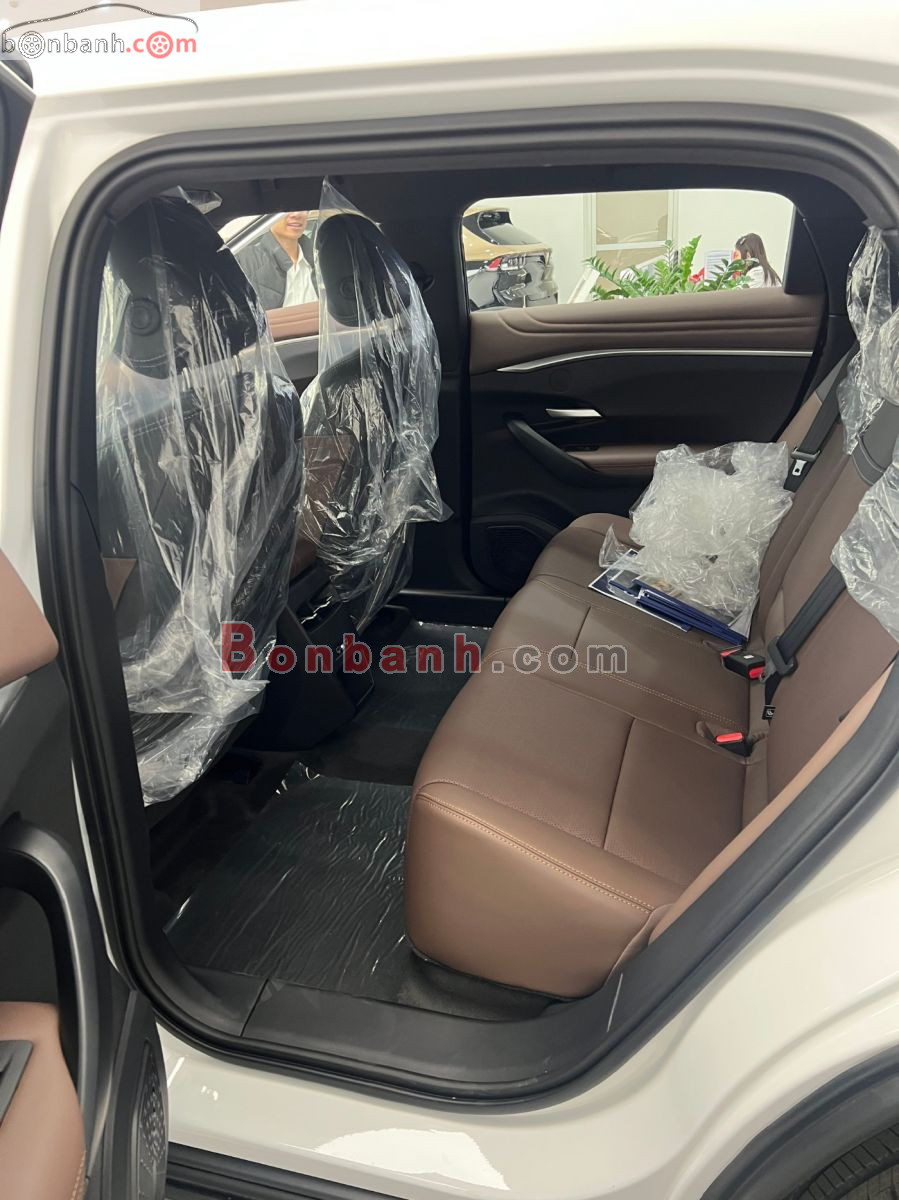 VinFast VF7 Plus AWD 2026 - 825 Triệu 5