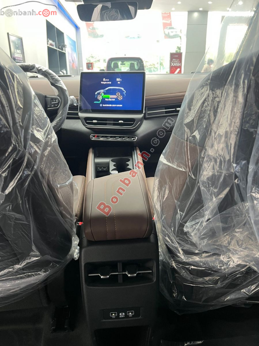 VinFast VF7 Plus AWD 2026 - 825 Triệu 7