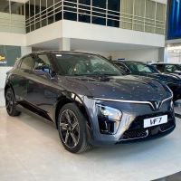 Bán xe VinFast VF7 2026 Plus AWD giá 825 Triệu - Hà Nội